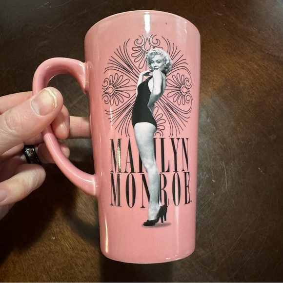 Vandor Gifts Other - Pink Marilyn Monroe Coffee Mug Old Hollywood Memorabilia Large Beautiful Cup